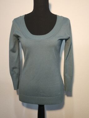 attention Scoop-Neck Lightweight Sweater in Teal Blue